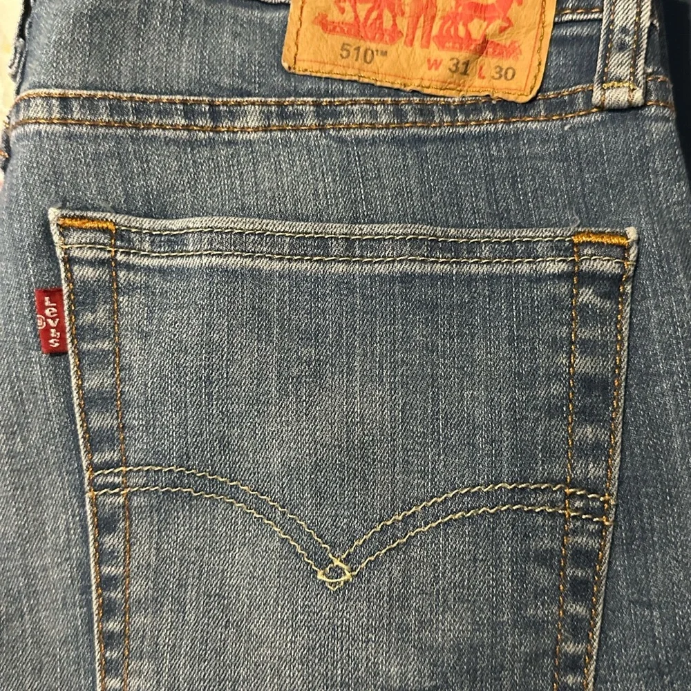 EUC Levi's‎ Strauss 510 Skinny Fit Men's Blue Jeans Size 31x30